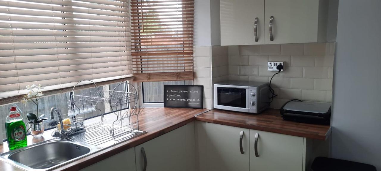 Stylish And Homey 3 Bedroom House With Free Parking & Wi-Fi Minworth Exteriör bild