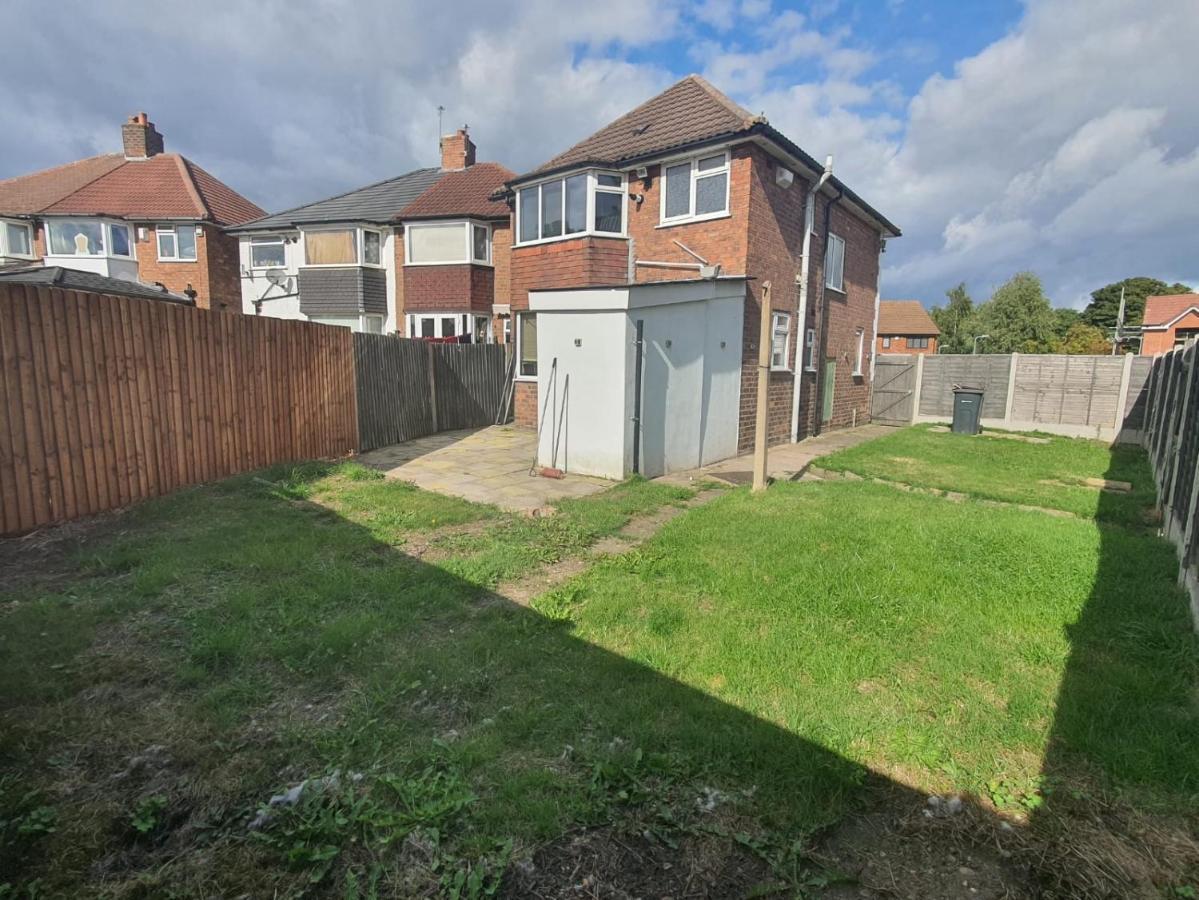 Stylish And Homey 3 Bedroom House With Free Parking & Wi-Fi Minworth Exteriör bild